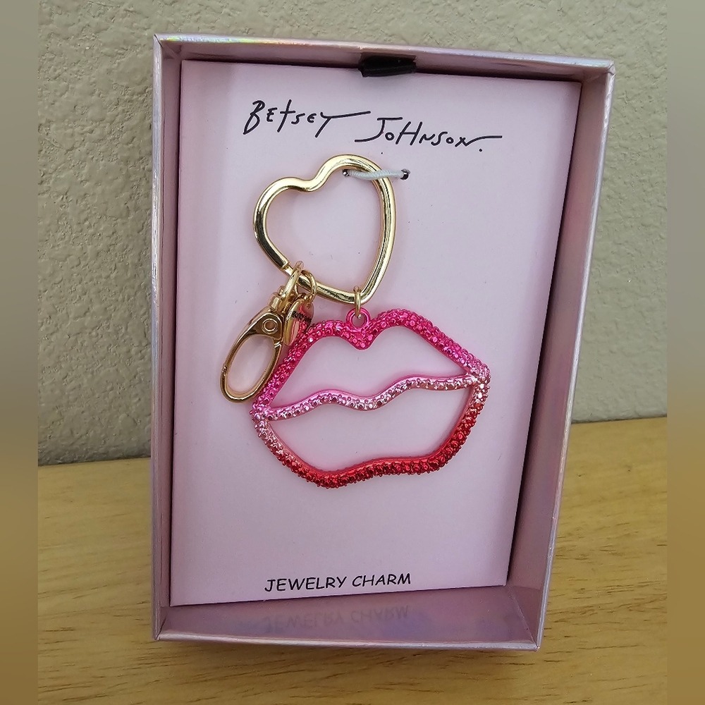 Betsey Johnson Lips Charm
